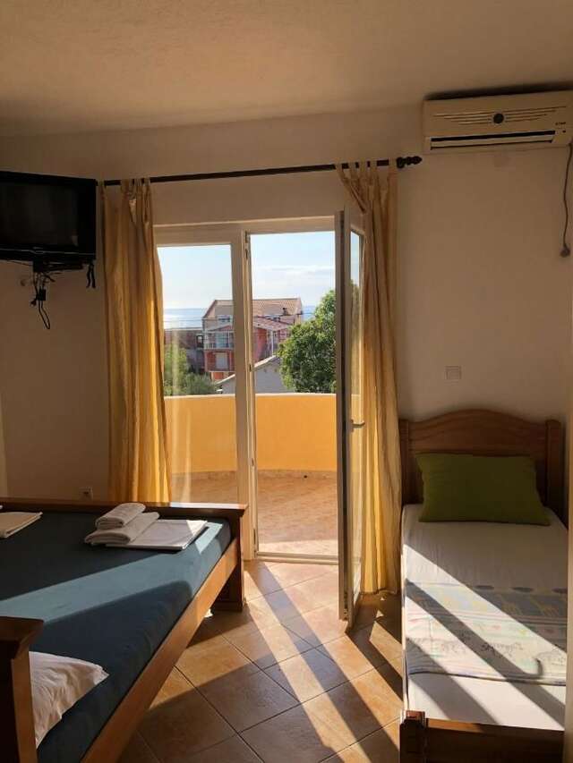 Апартаменты Apartments Vila E.E. Добра-Вода-10